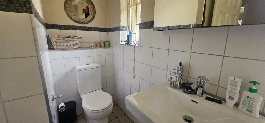 To Let 3 Bedroom Property for Rent in Bodorp North West